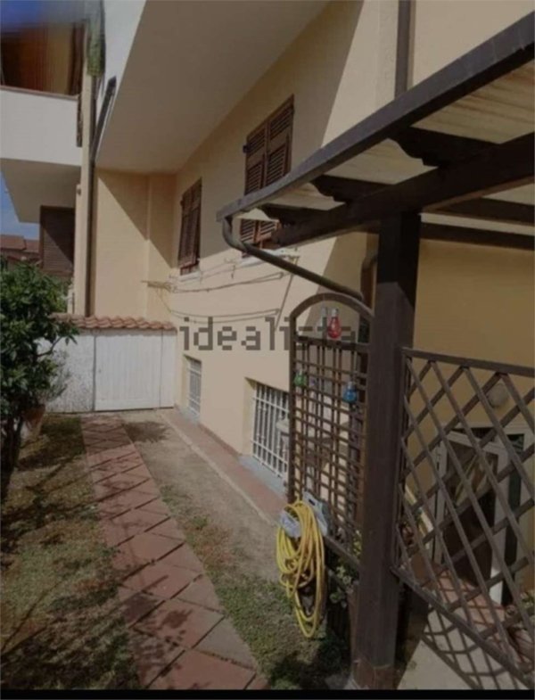 casa indipendente in vendita a Fosdinovo in zona Caniparola