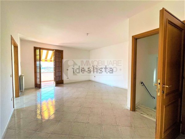 casa indipendente in vendita a Fosdinovo in zona Caniparola