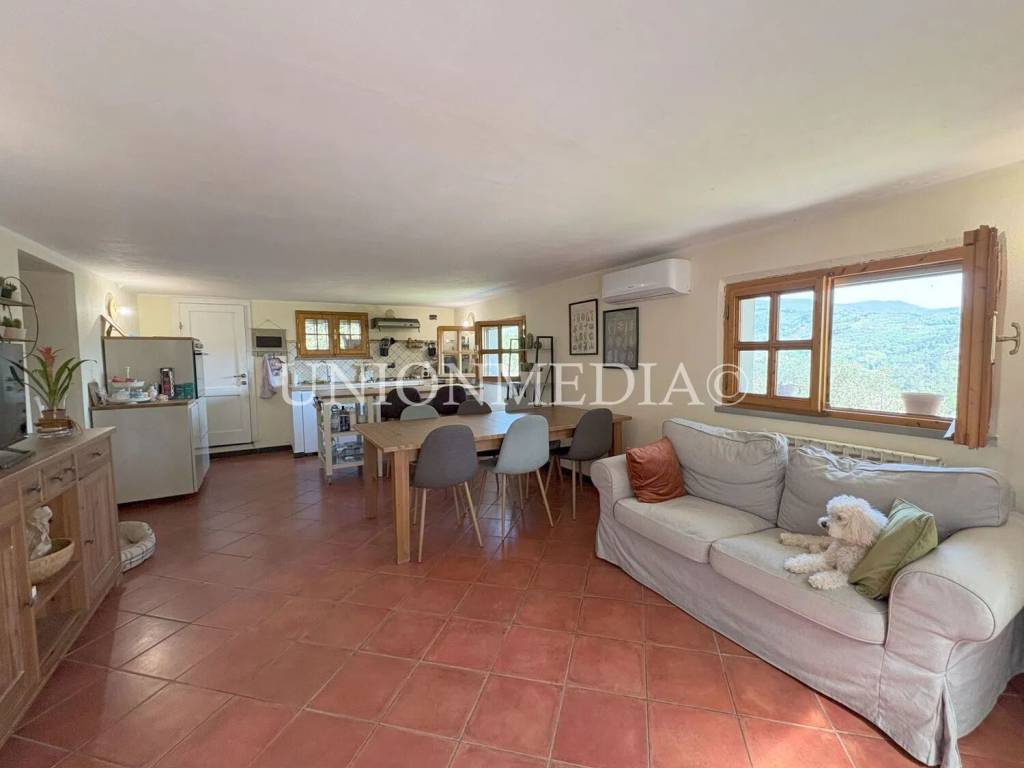 casa indipendente in vendita a Fosdinovo