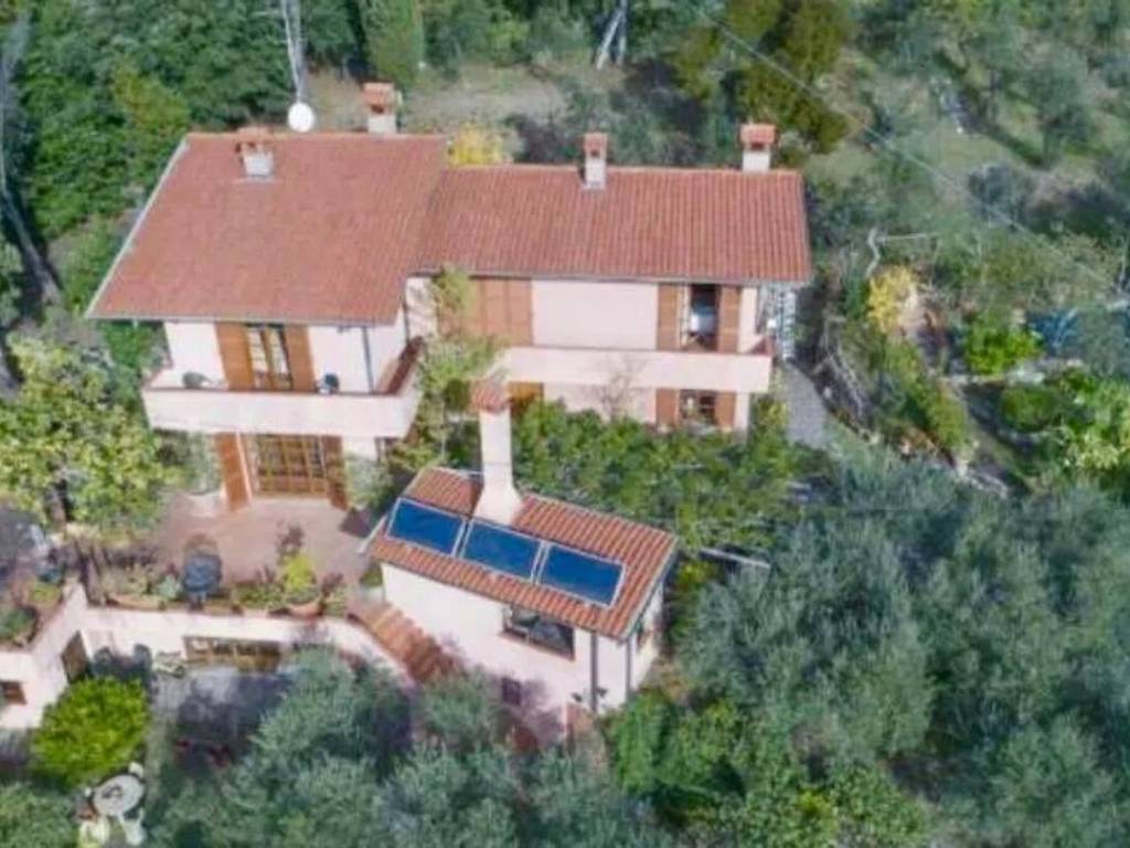 casa indipendente in vendita a Fosdinovo