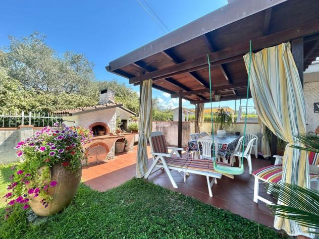 casa indipendente in vendita a Fosdinovo