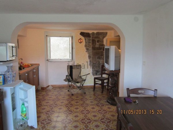 casa indipendente in vendita a Fosdinovo in zona Tendola