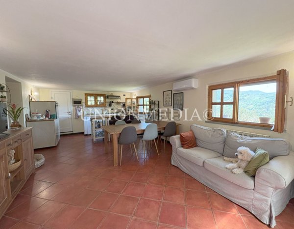 casa indipendente in vendita a Fosdinovo