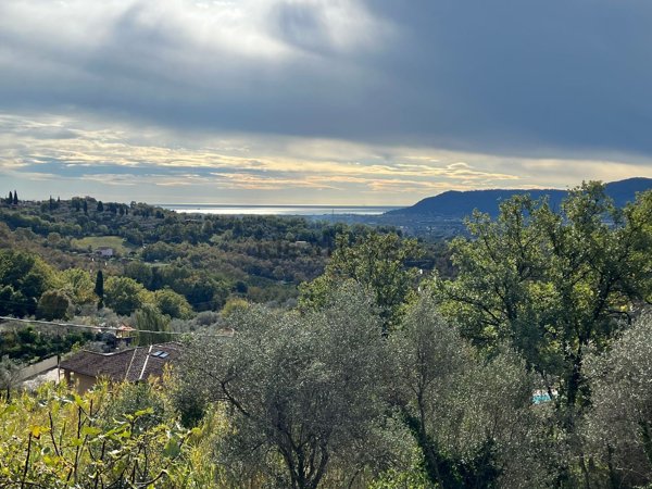 casale in vendita a Fosdinovo in zona Caniparola