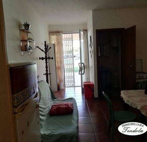 appartamento in vendita a Fosdinovo in zona Caniparola