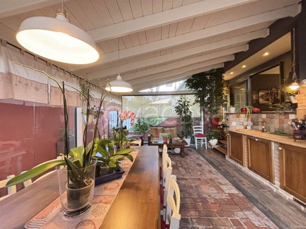 casa indipendente in vendita a Fosdinovo in zona Caniparola