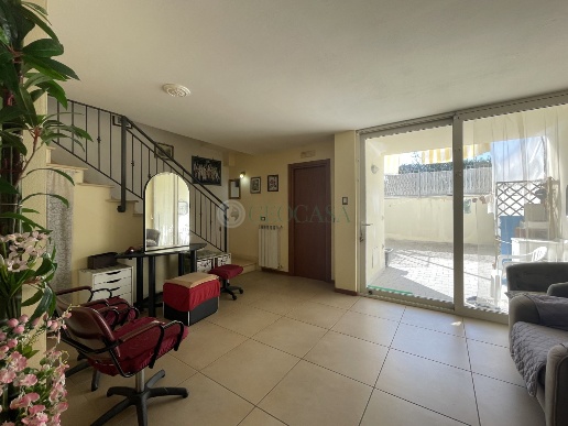 appartamento in vendita a Fosdinovo in zona Caniparola