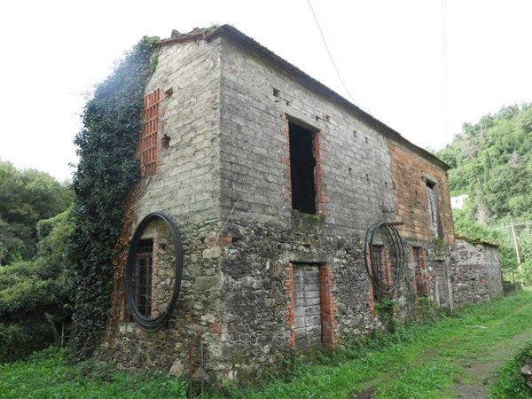 casa indipendente in vendita a Fosdinovo