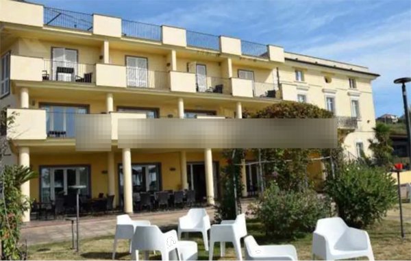 negozio in vendita a Fosdinovo