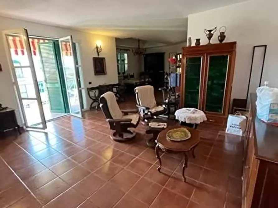 appartamento in vendita a Fosdinovo in zona Caniparola