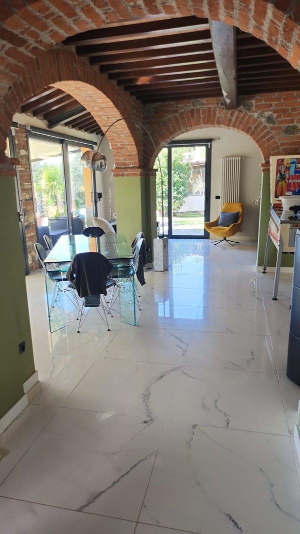 casa indipendente in vendita a Fosdinovo in zona Caniparola