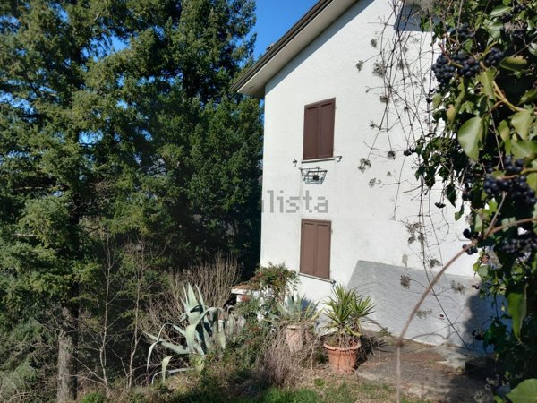 casa indipendente in vendita a Fosdinovo
