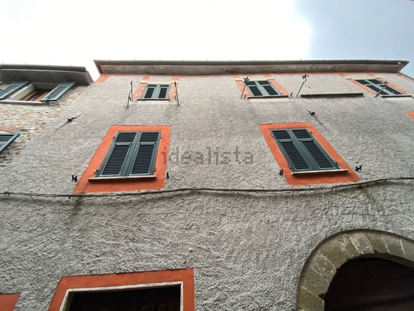 appartamento in vendita a Fosdinovo in zona Tendola