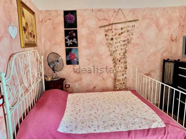 appartamento in vendita a Fosdinovo in zona Canepari