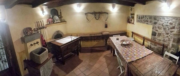 casa indipendente in vendita a Fosdinovo in zona Tendola