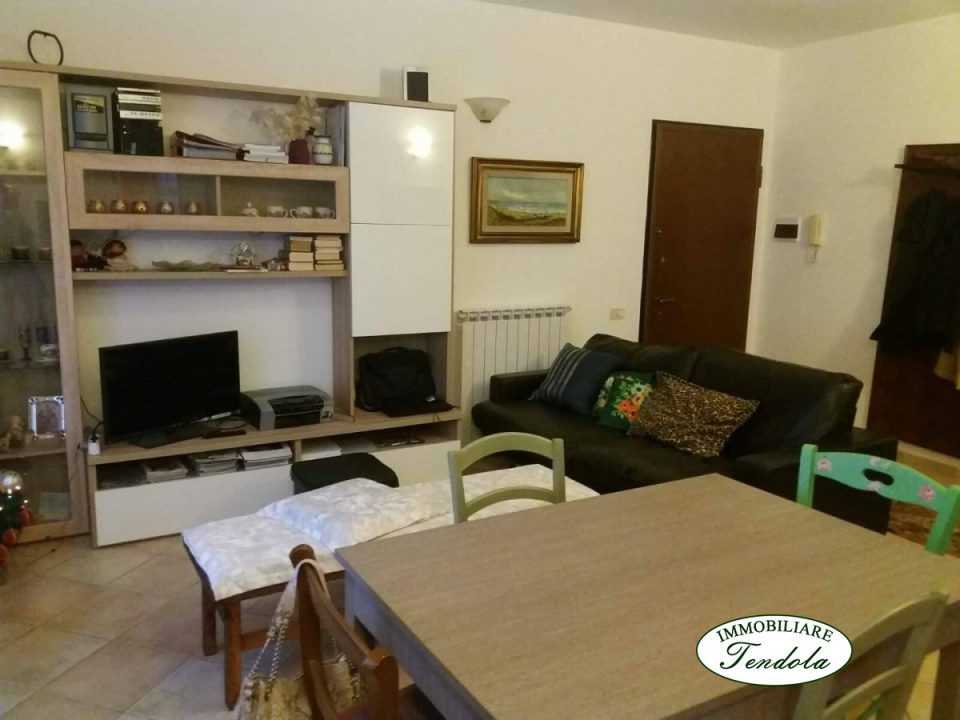 appartamento in vendita a Fosdinovo in zona Caniparola