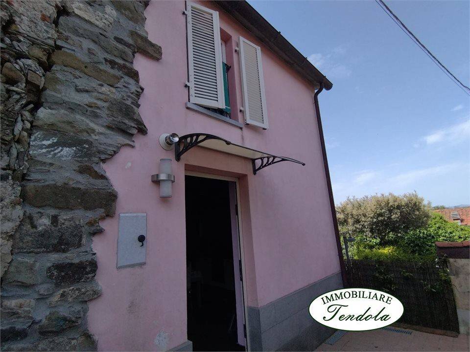 casa indipendente in vendita a Fosdinovo