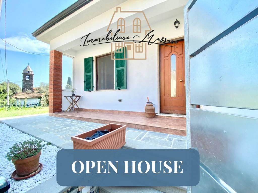 casa indipendente in vendita a Fosdinovo in zona Carignano