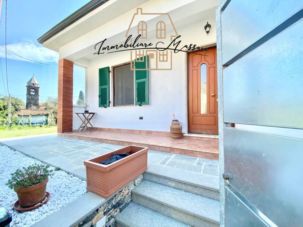 casa indipendente in vendita a Fosdinovo in zona Carignano