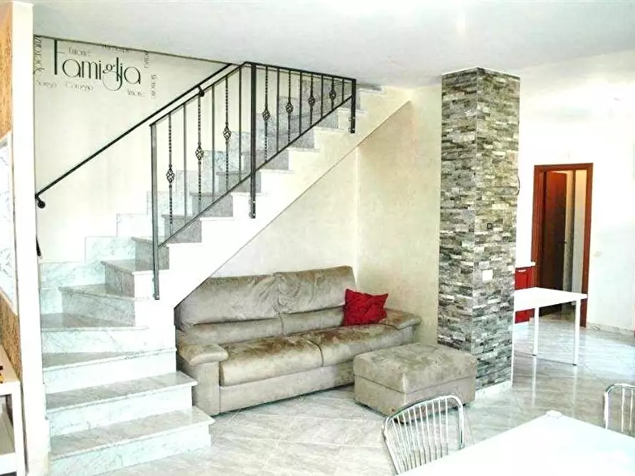 appartamento in vendita a Fosdinovo in zona Caniparola