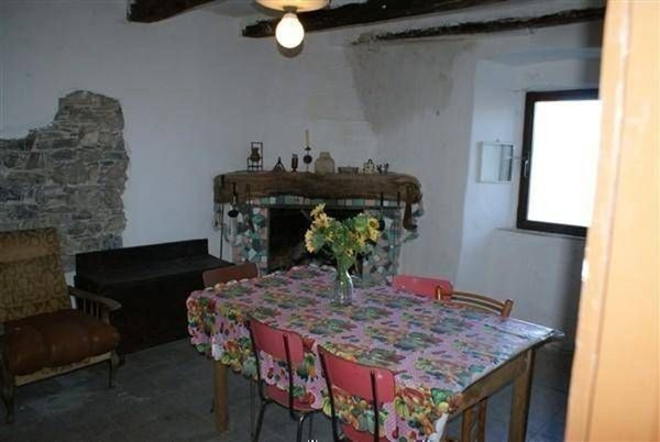 casa indipendente in vendita a Fosdinovo in zona Marciaso