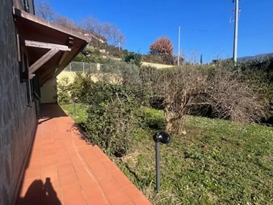 casa semindipendente in vendita a Fosdinovo in zona Caniparola