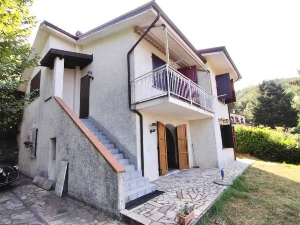 casa indipendente in vendita a Fosdinovo