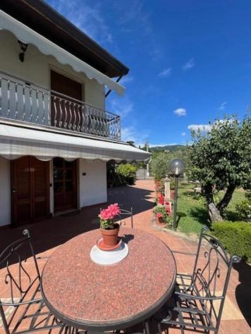 casa indipendente in vendita a Fosdinovo in zona Caniparola
