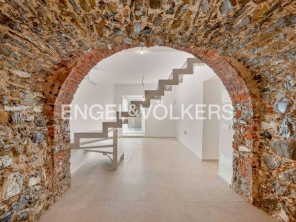 casa indipendente in vendita a Fosdinovo