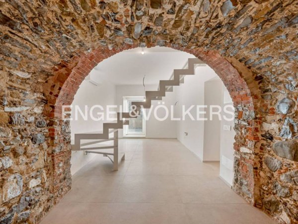 casa indipendente in vendita a Fosdinovo