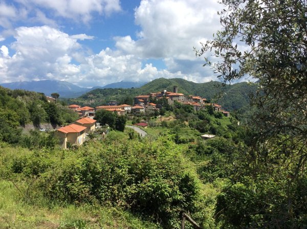 casa indipendente in vendita a Fosdinovo