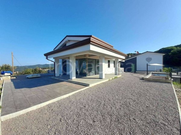 casa indipendente in vendita a Fosdinovo