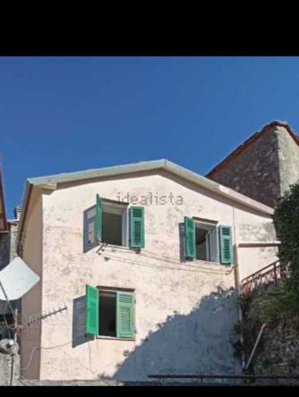 casa indipendente in vendita a Fosdinovo in zona Marciaso