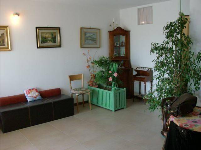 casa indipendente in vendita a Fosdinovo in zona Caniparola