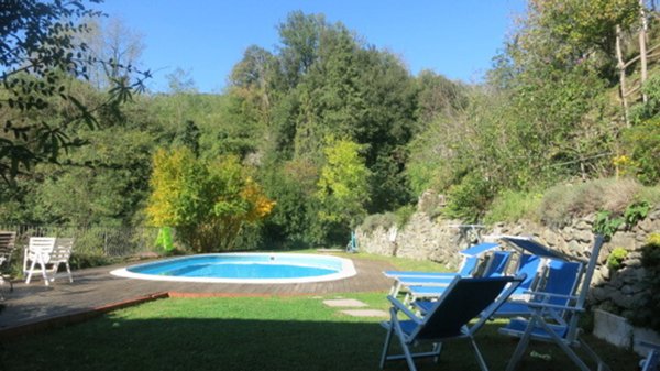 casa indipendente in vendita a Fosdinovo in zona Giucano