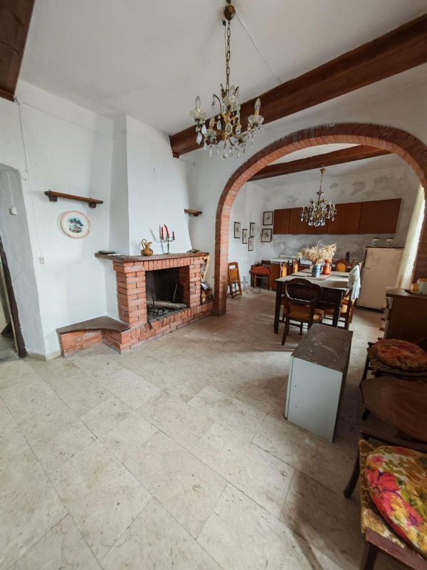 appartamento in vendita a Fosdinovo