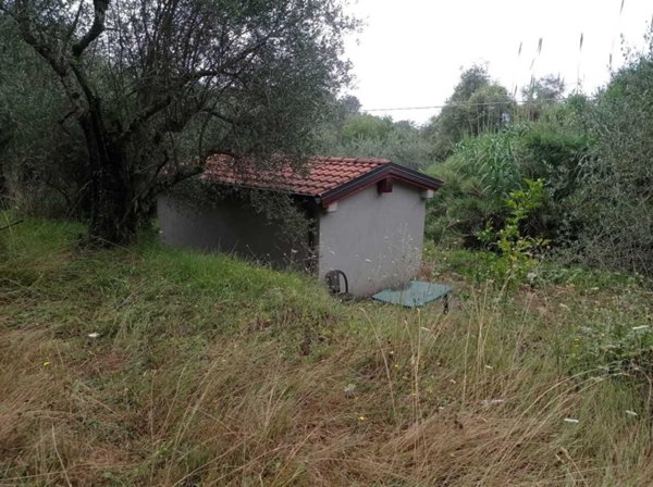 appartamento in vendita a Fosdinovo in zona Caniparola