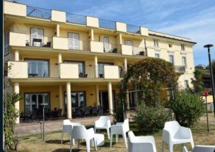 negozio in vendita a Fosdinovo