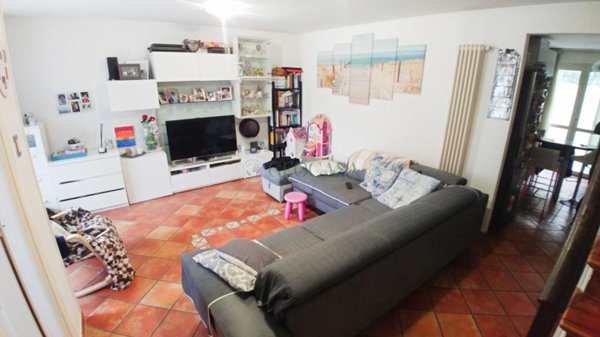 appartamento in vendita a Fosdinovo in zona Caniparola