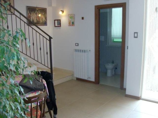 casa semindipendente in vendita a Fosdinovo in zona Caniparola