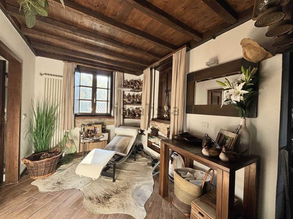 casa indipendente in vendita a Fosdinovo