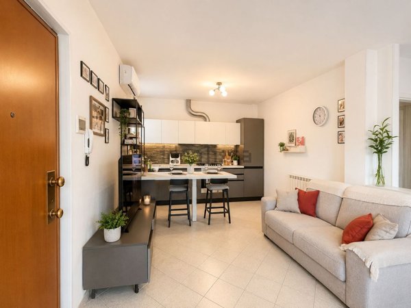 appartamento in vendita a Fosdinovo in zona Caniparola
