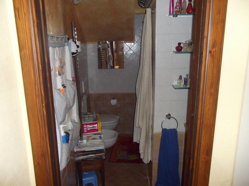 appartamento in vendita a Fosdinovo in zona Giucano