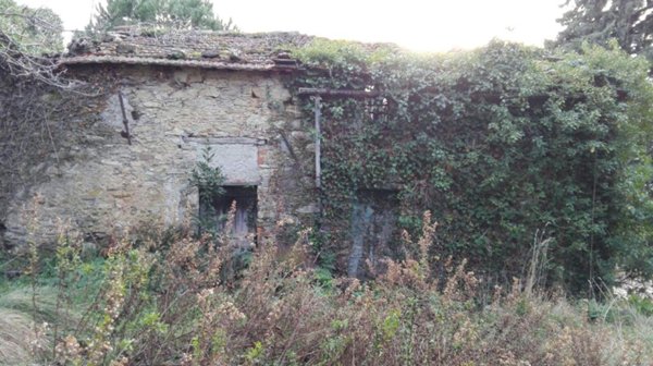 appartamento in vendita a Fosdinovo in zona Caprognano