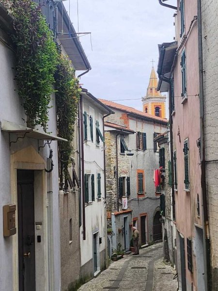 appartamento in vendita a Fosdinovo in zona Tendola