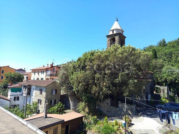 casa indipendente in vendita a Fosdinovo in zona Carignano
