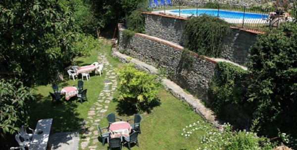 casa indipendente in vendita a Fosdinovo in zona Giucano