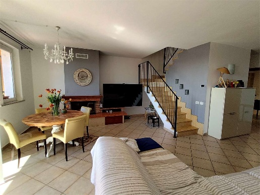 casa indipendente in vendita a Fosdinovo in zona Caniparola