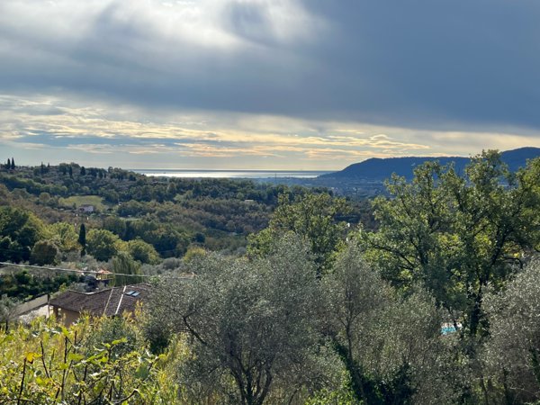 casa indipendente in vendita a Fosdinovo in zona Caniparola