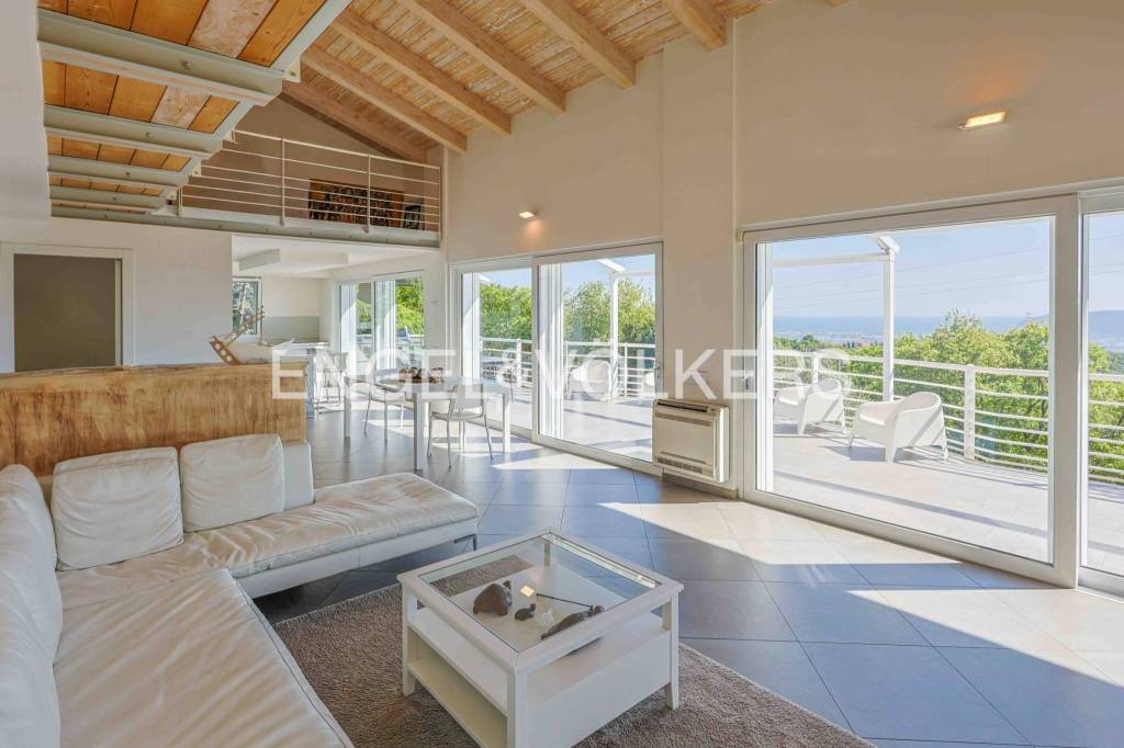 casa indipendente in vendita a Fosdinovo